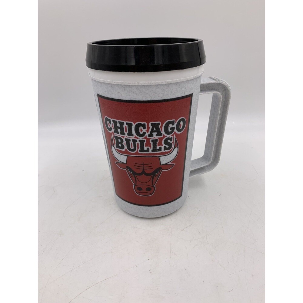 Chicago Bulls 22oz Insulated Beverage Mug Super Thermos Made in USA